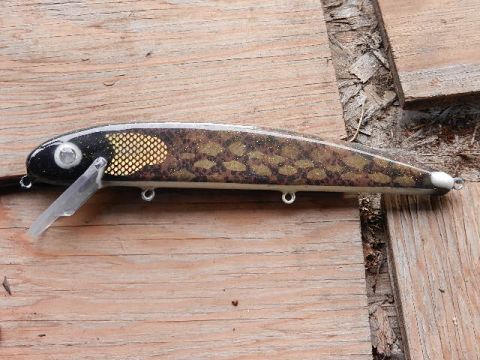 Click to expand / contract the width of this image