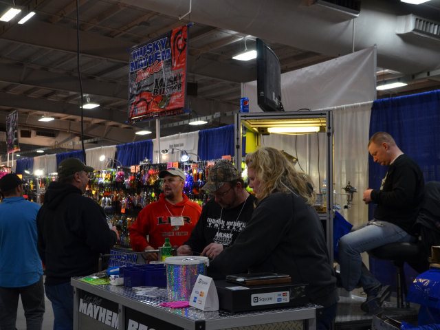 Click to expand / contract the width of this image