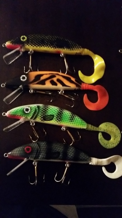 Click to expand / contract the width of this image