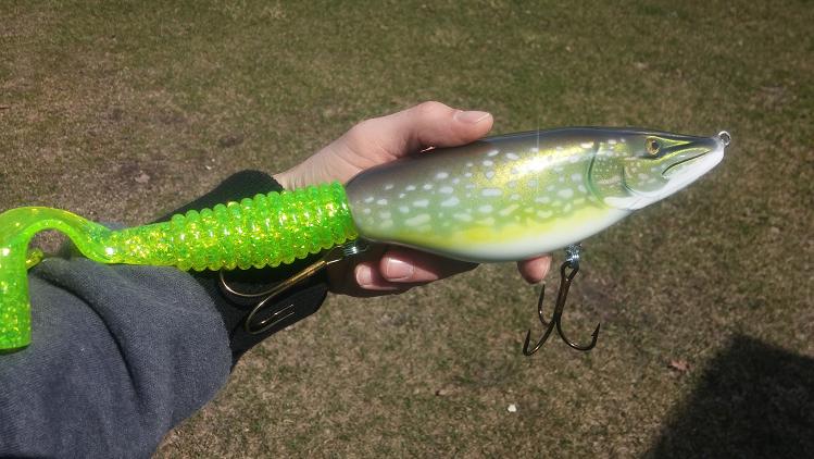 Click to expand / contract the width of this image