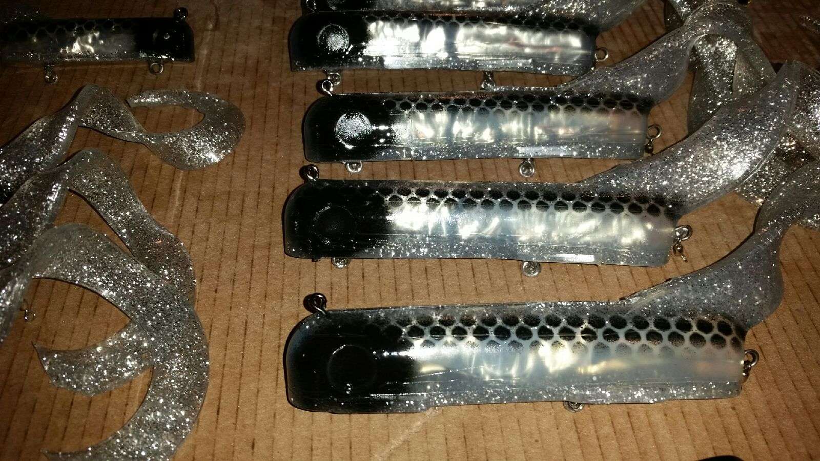 Click to expand / contract the width of this image