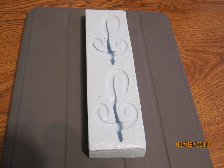 Click to expand / contract the width of this image