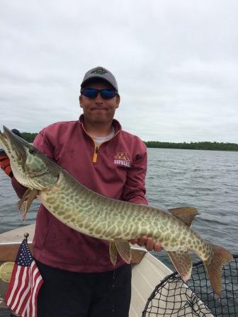 Click to expand / contract the width of this image