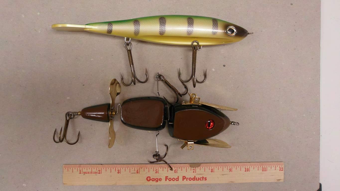 Click to expand / contract the width of this image