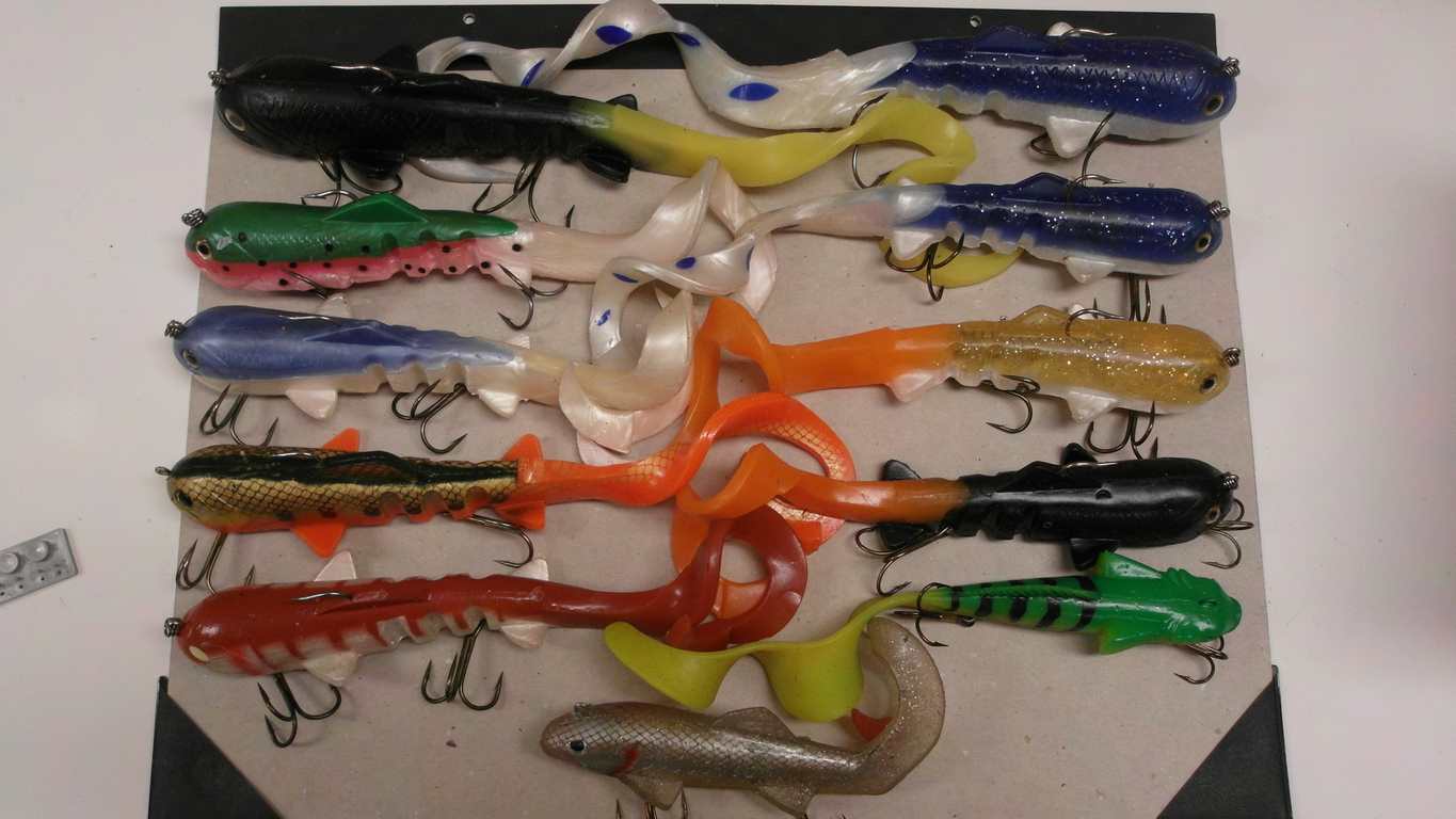 Click to expand / contract the width of this image