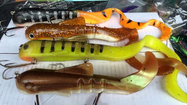 Click to expand / contract the width of this image