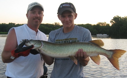 Click to expand / contract the width of this image