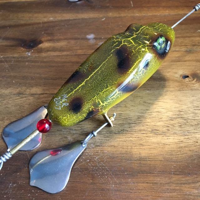 Click to expand / contract the width of this image