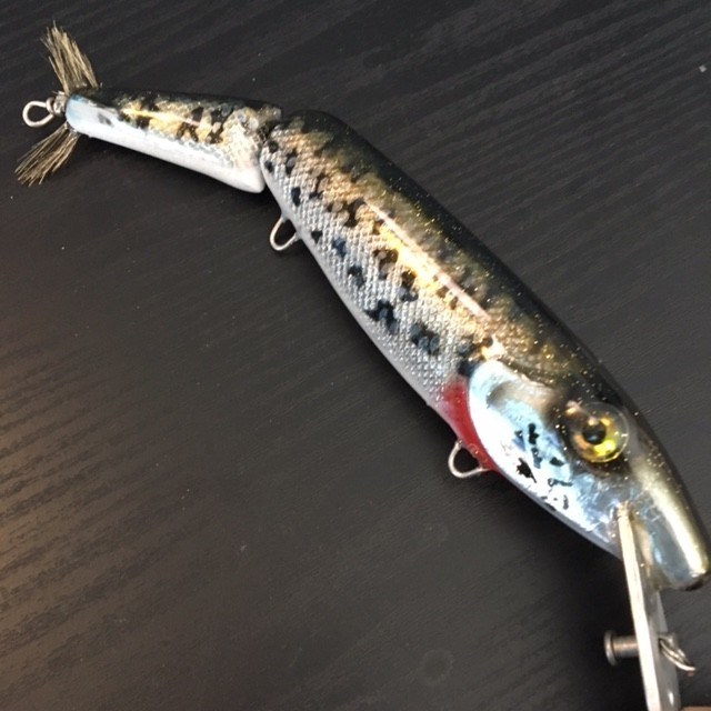 Click to expand / contract the width of this image