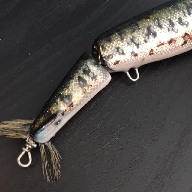 Click to expand / contract the width of this image