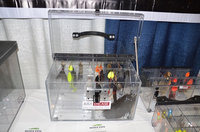 Click to expand / contract the width of this image