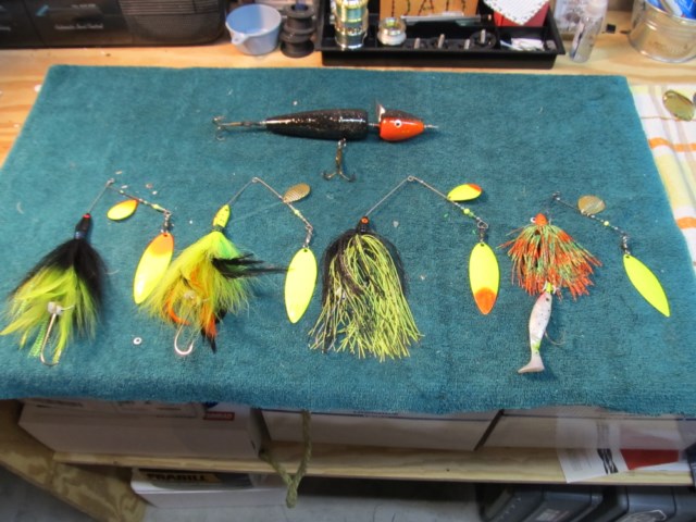 Click to expand / contract the width of this image