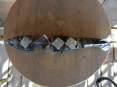 Click to expand / contract the width of this image