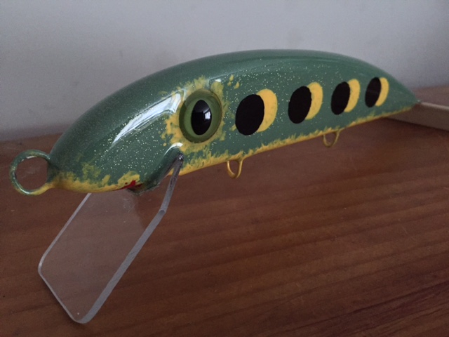 Click to expand / contract the width of this image