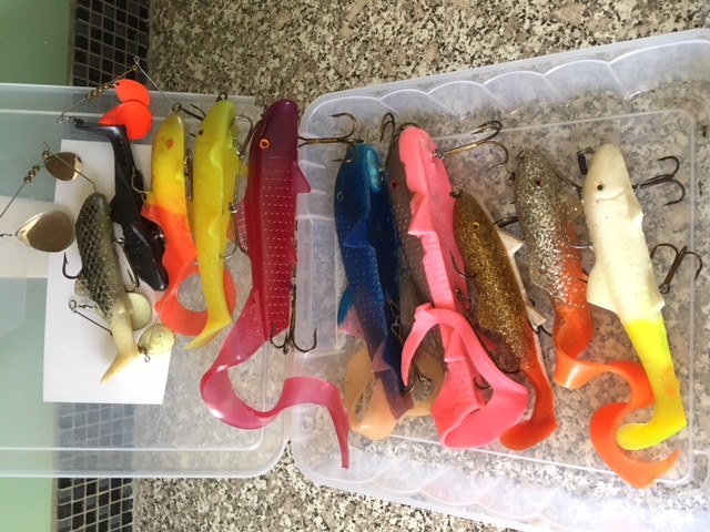 Click to expand / contract the width of this image