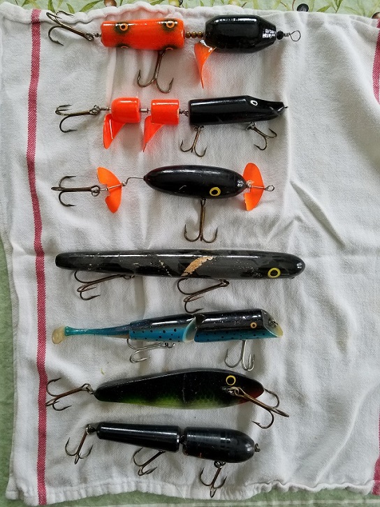 Click to expand / contract the width of this image