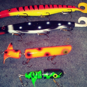 Click to expand / contract the width of this image