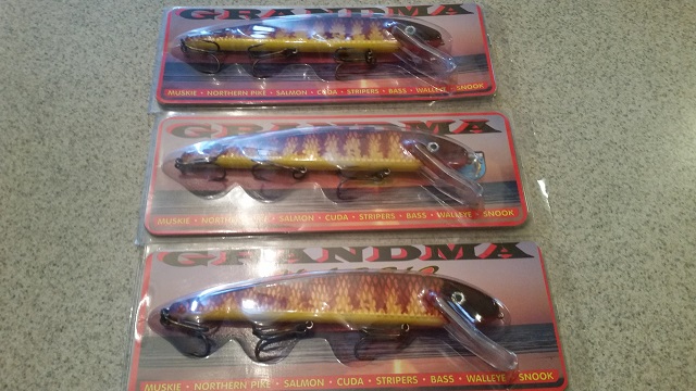 MuskieFIRST  Collectible Lures-Musky Hunter Magazine and Muskies