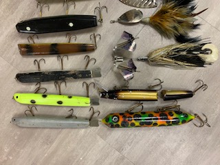 Click to expand / contract the width of this image