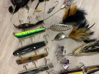 Click to expand / contract the width of this image