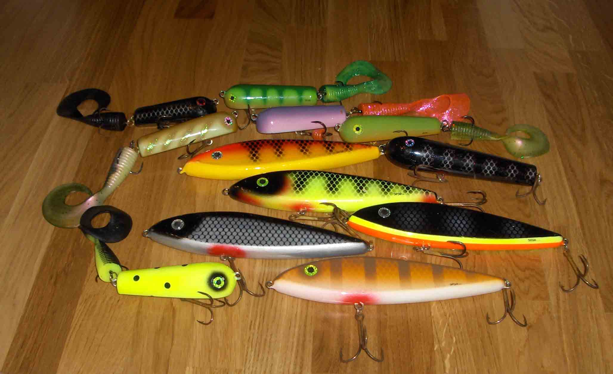 Click to expand / contract the width of this image