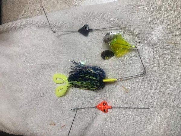 MuskieFIRST  Color selection/Lure Selection » Lures,Tackle, and Equipment  » Muskie Fishing