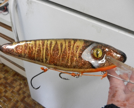 MuskieFIRST  Pictures of baits » Basement Baits and Custom Lure Painting »  More Muskie Fishing