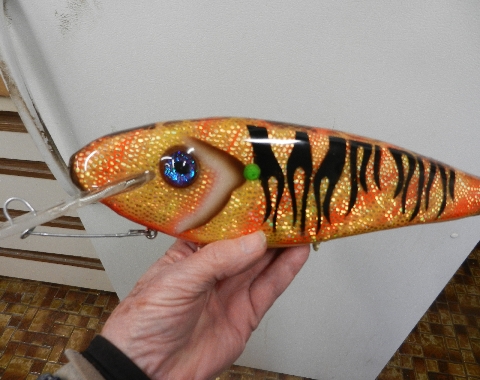 Click to expand / contract the width of this image