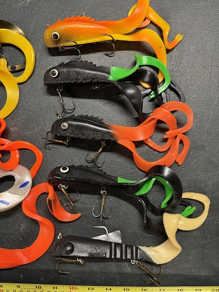 Click to expand / contract the width of this image