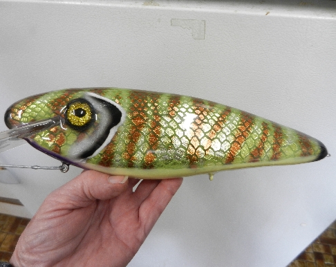 Click to expand / contract the width of this image