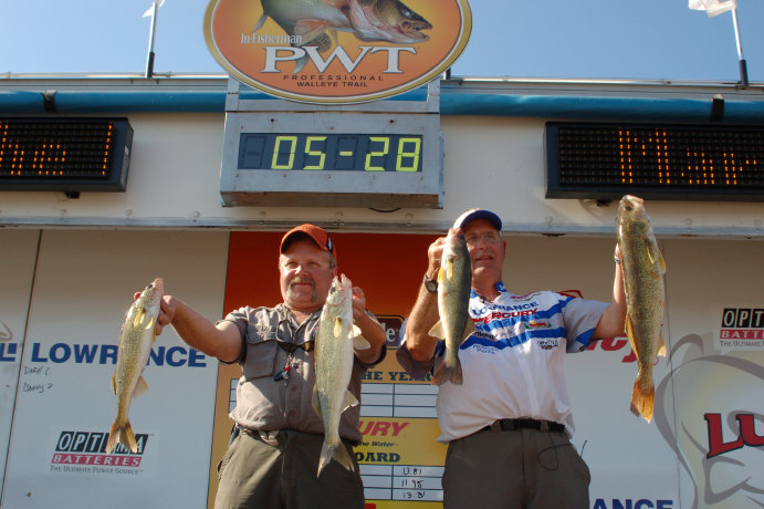 Click to expand / contract the width of this image