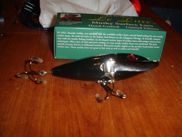 MuskieFIRST  4 Old Le Lures for sale » Buy , Sell, and Trade