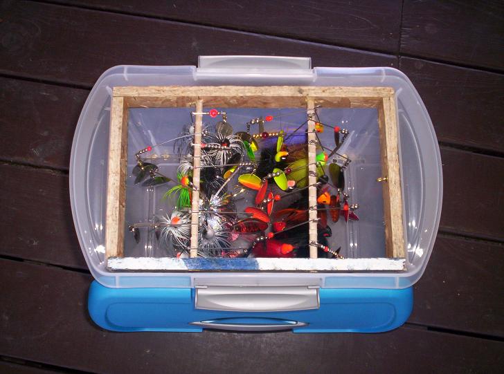 MuskieFIRST  basement tackle box » Basement Baits and Custom Lure Painting  » More Muskie Fishing