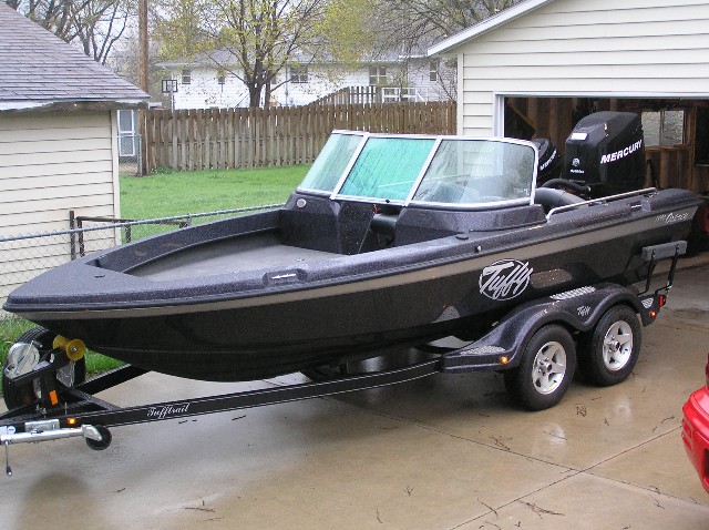 MuskieFIRST | new Tuffy 1890 DW » Muskie Boats and Motors » Muskie Fishing