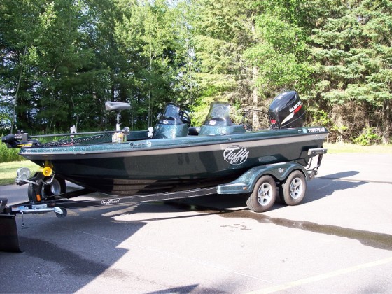 MuskieFIRST | new Tuffy 1890 DW » Muskie Boats and Motors » Muskie Fishing