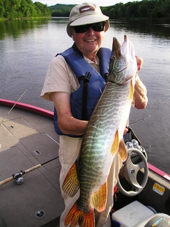 Click to expand / contract the width of this image