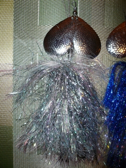 Click to expand / contract the width of this image