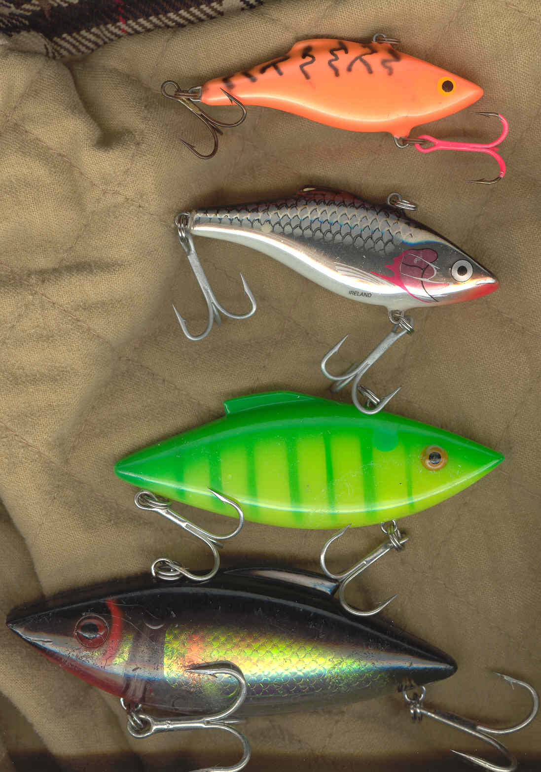 Click to expand / contract the width of this image