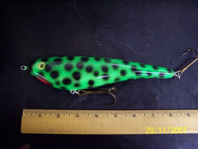 Click to expand / contract the width of this image