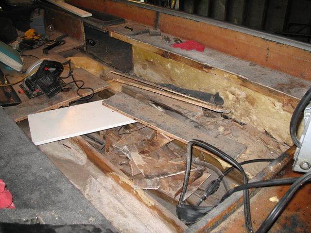 Click to expand / contract the width of this image