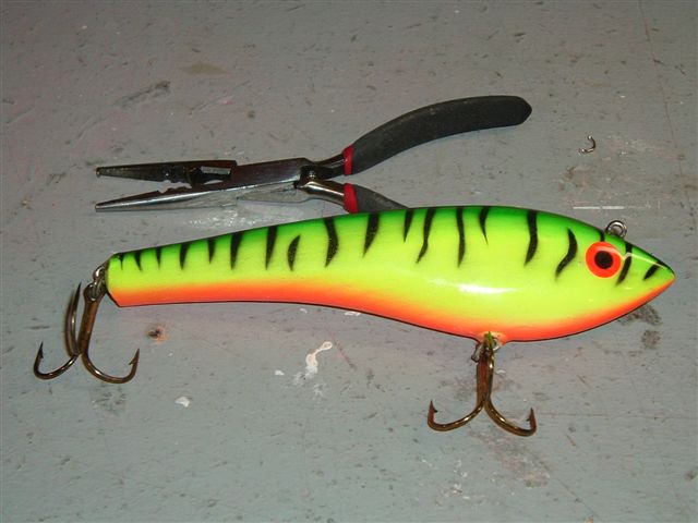 Click to expand / contract the width of this image