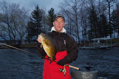 Click to expand / contract the width of this image