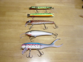 Click to expand / contract the width of this image