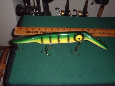 Click to expand / contract the width of this image