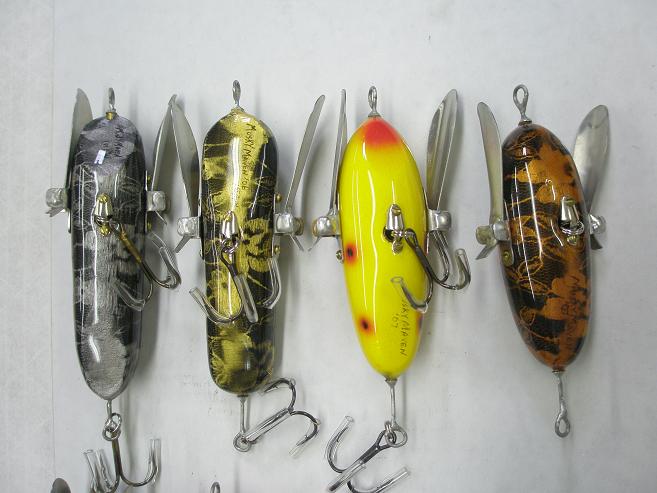 Click to expand / contract the width of this image