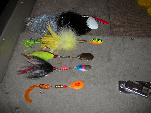 Click to expand / contract the width of this image