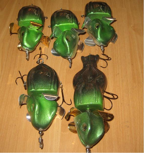 Click to expand / contract the width of this image