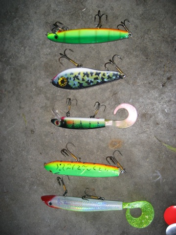 Click to expand / contract the width of this image