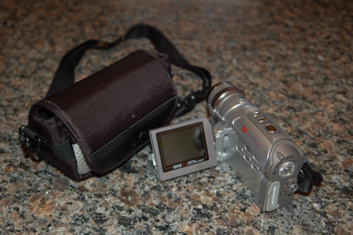 Click to expand / contract the width of this image