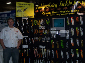 Click to expand / contract the width of this image